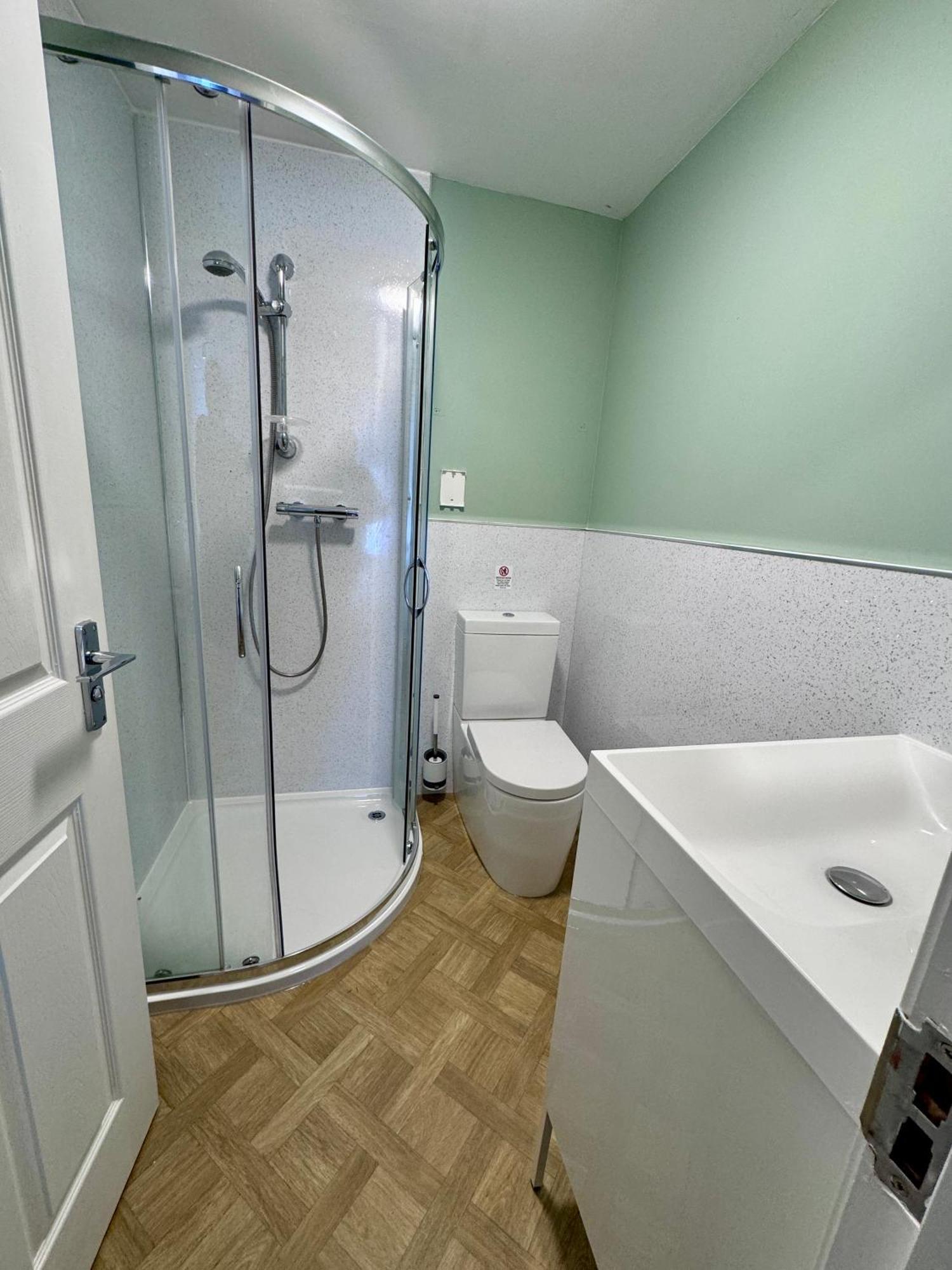 6 Sheraton Apartments Форт Уилям Екстериор снимка